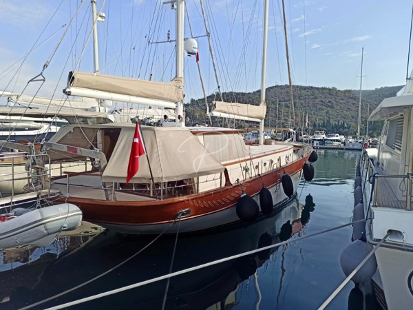 1984/2018 CUSTOM KETCH 21M
