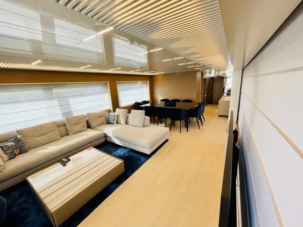 2021 FERRETTI YACHTS 920