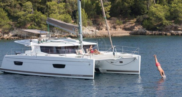 2013 FOUNTAINE PAJOT HELIA 44