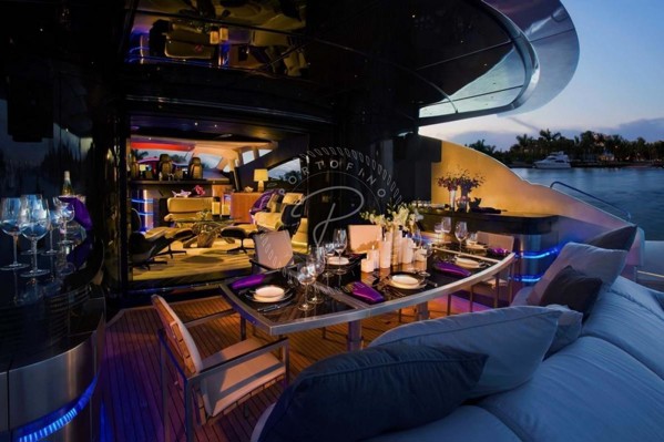 2007 PERSHING 115