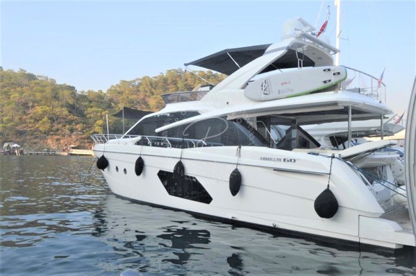 2015 ABSOLUTE 60 FLY