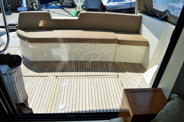 2011 PRESTIGE 350