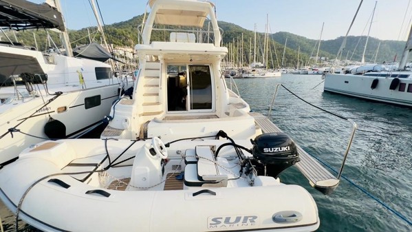 2009 SEALINE F42/5