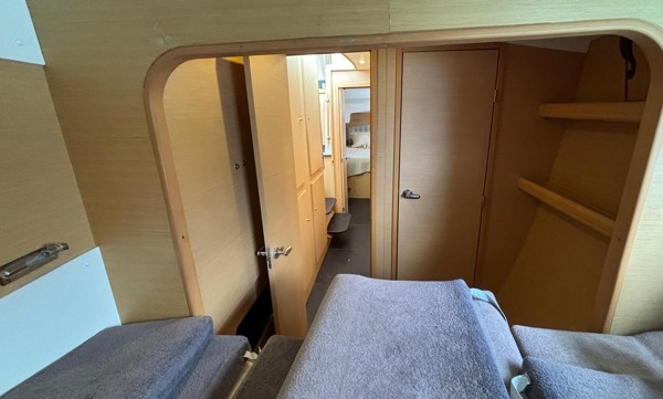 2008 LAGOON 440