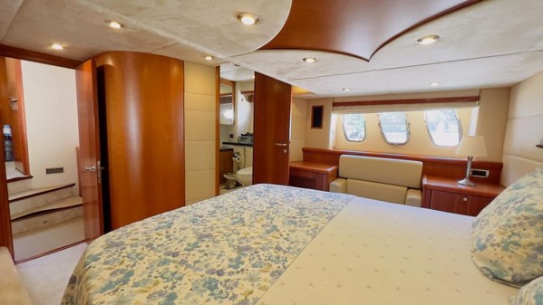 2009 SUNSEEKER MANHATTAN 60