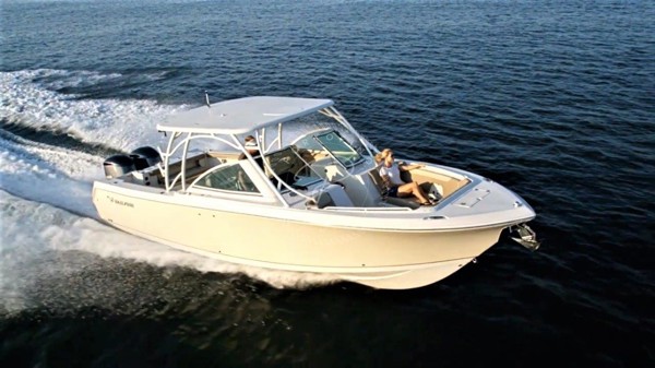 2016 SAILFISH 325 DC