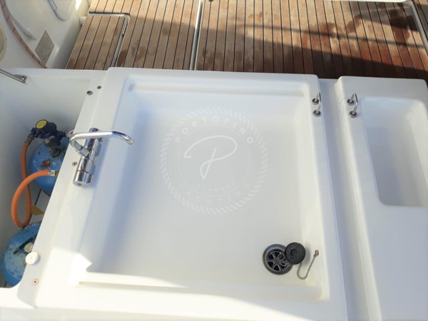 2018 DUFOUR 56 EXCLUSIVE