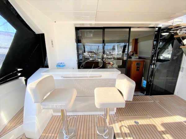 2018 SUNSEEKER MANHATTAN 66