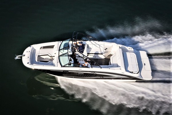 2015 SEA RAY 270 SUNDECK