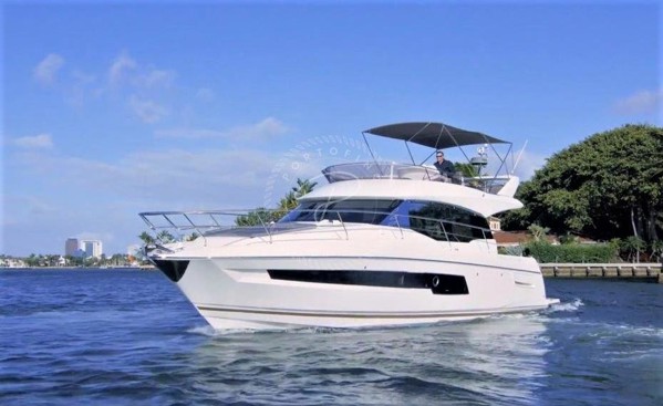 2018 PRESTIGE 460 FLY