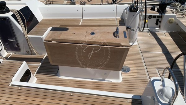2018 DUFOUR 56 EXCLUSIVE