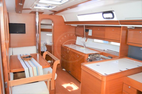 2011 DUFOUR 405 GRAND LARGE