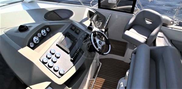 2014 BENETEAU GT 38