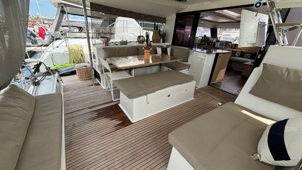 2016 FOUNTAINE PAJOT HELIA 44