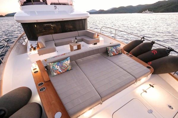 2023 SIRENA 68 