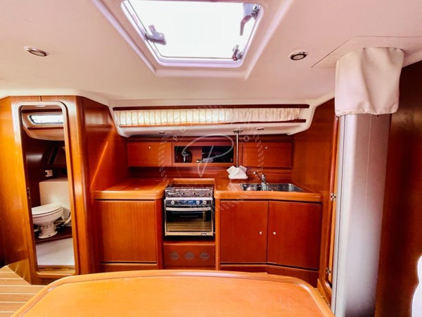 2008 GRAND SOLEIL 37