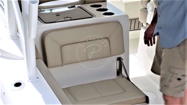 2016 SAILFISH 325 DC