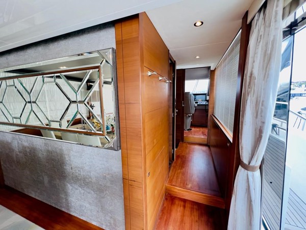 2015 PRINCESS 88