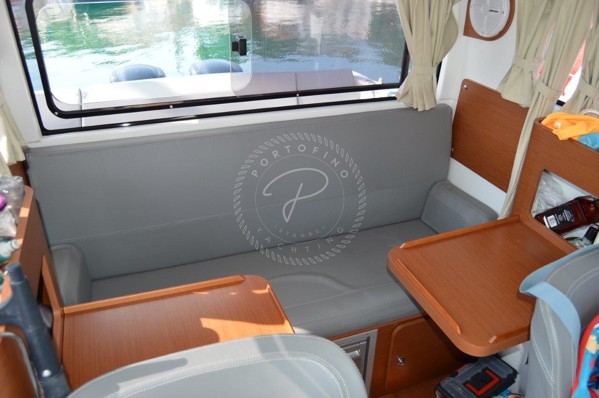 2014 BENETEAU BARRACUDA 9
