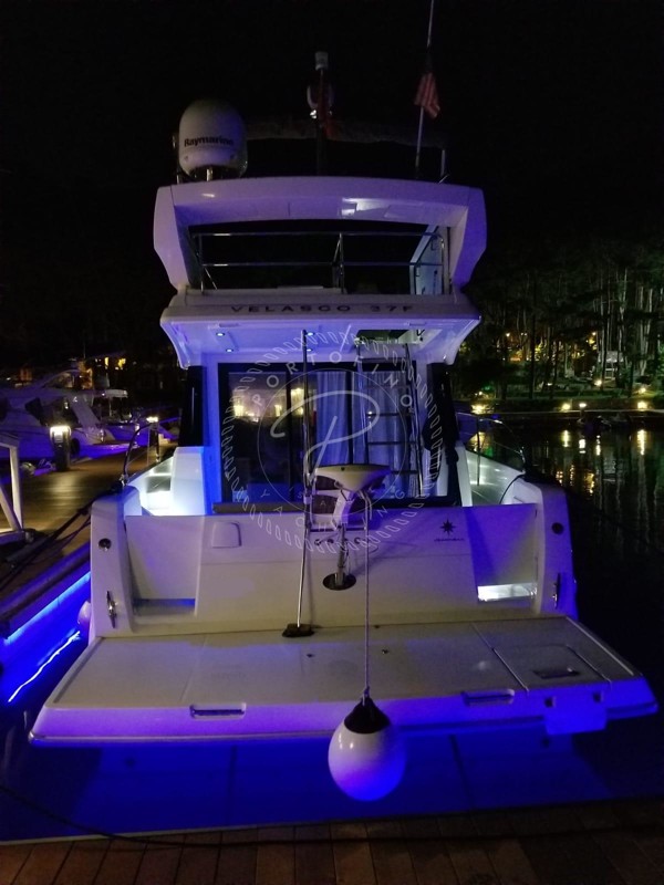 2015 JEANNEAU VELASCO 37F