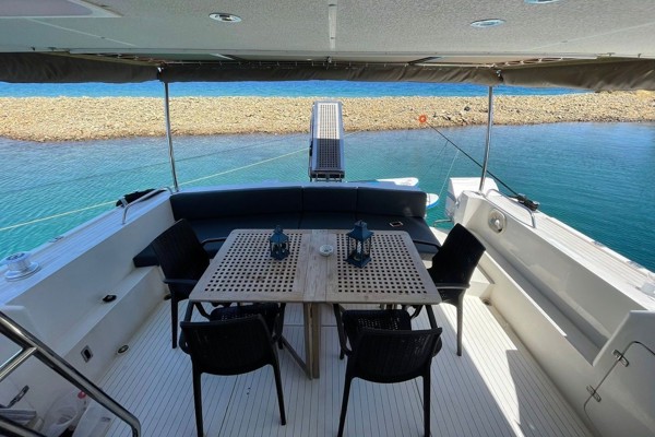1992 PRINCESS 55