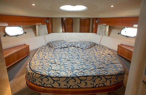 2000 PRINCESS 52