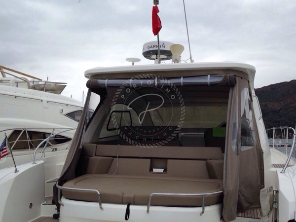 2011 BAVARIA 43 HT