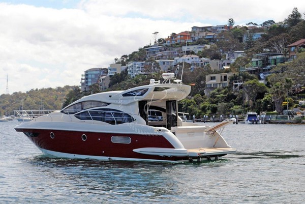 2010 AZIMUT 40 S