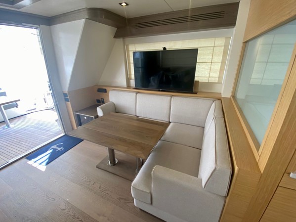 2018 SIRENA YACHTS 64