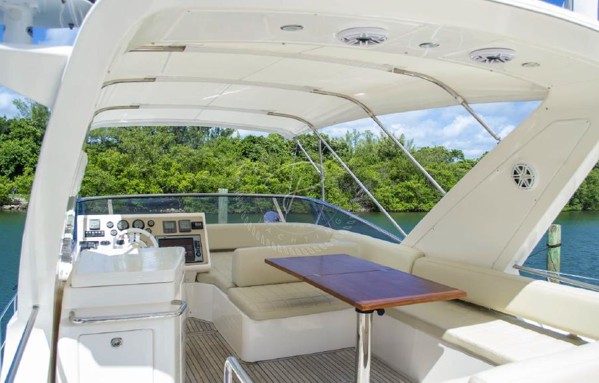 2012 AZIMUT 53 FLY
