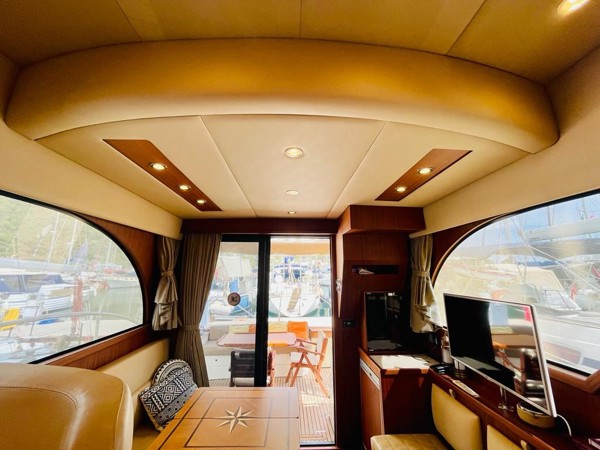 2012 VIKING MARIN 405 FLY