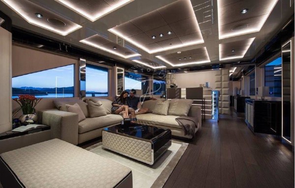 2018 DOMINATOR ILUMEN 28M