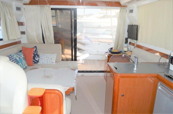 2013 BENETEAU ANTARES 42
