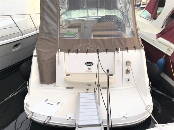 2011 RINKER 280 EC