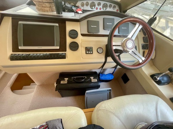 2009 PRINCESS 50