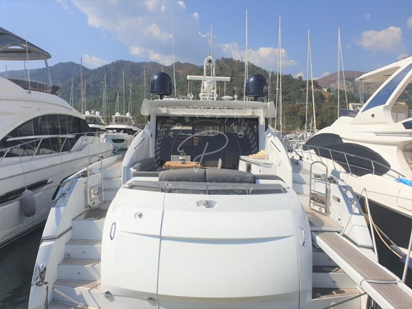 2006 SUNSEEKER PREDATOR 72