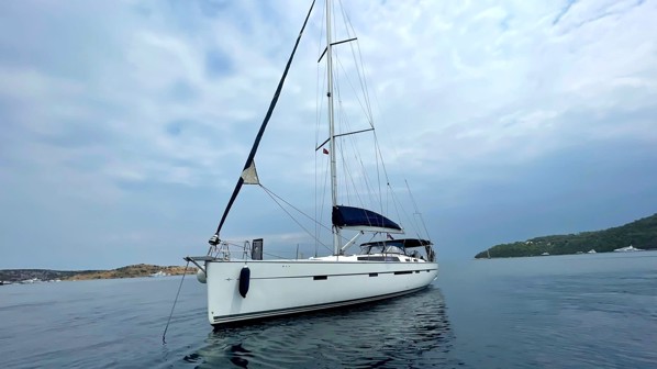 2015 BAVARIA 56 CRUISER