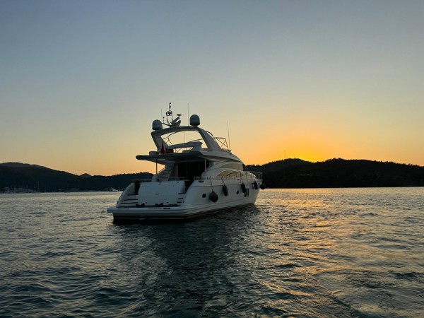 2008 PRINCESS 21M 