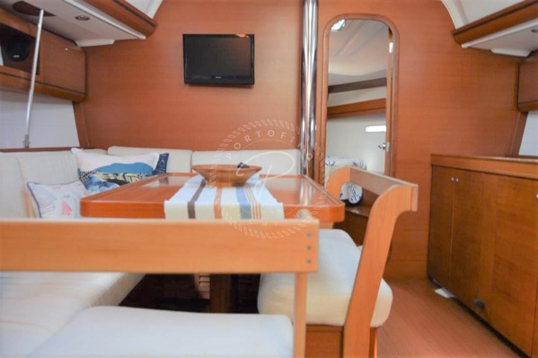2011 DUFOUR 405 GRAND LARGE