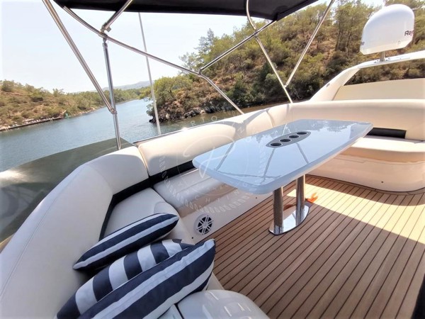 2009 PRINCESS 50