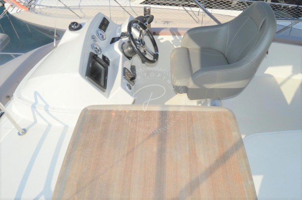 2013 BENETEAU ANTARES 42