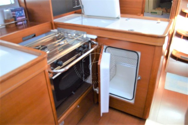 2011 DUFOUR 405 GRAND LARGE