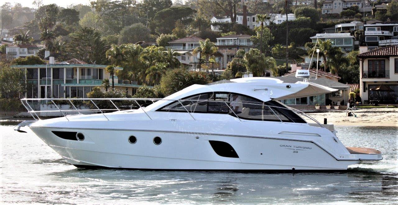 2014 BENETEAU GT 38
