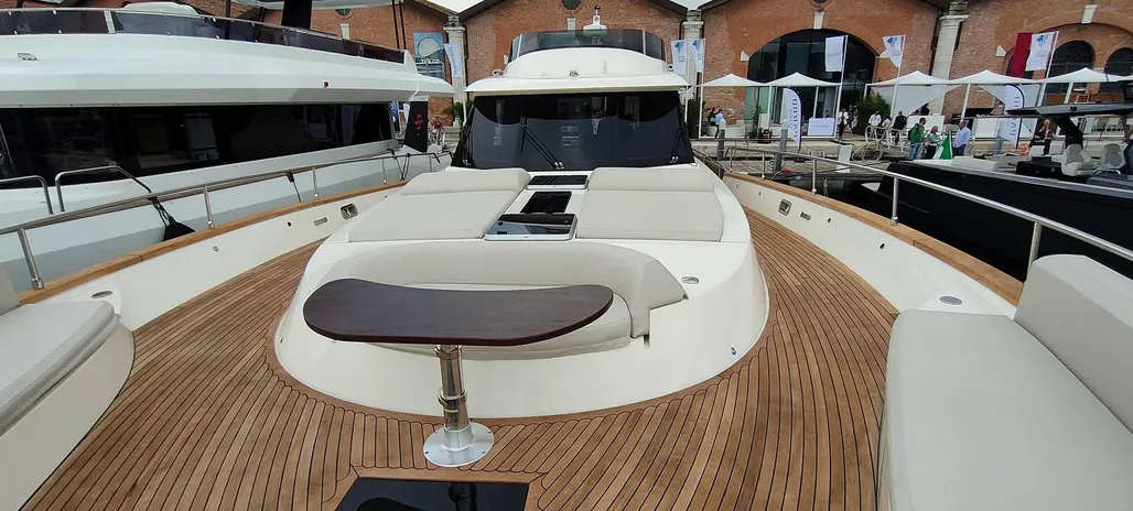 2022 MONACHUS 70 FLY