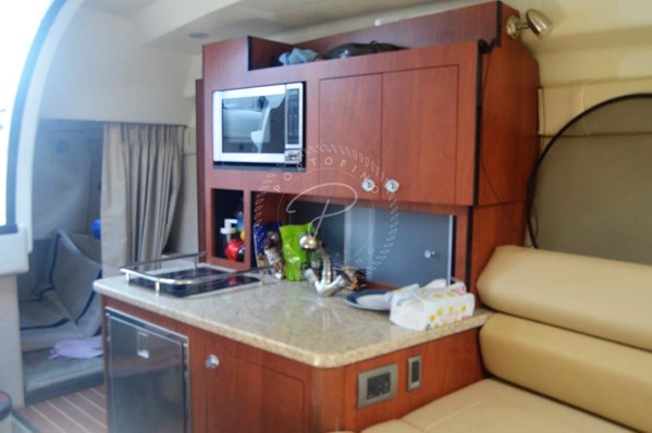 2011 MONTEREY 295 SCR