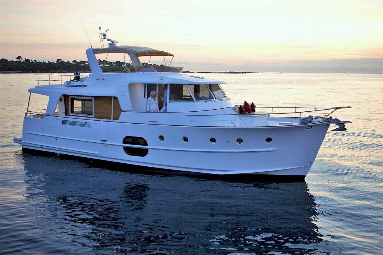 2011 BENETEAU SWIFT TRAWLER 52