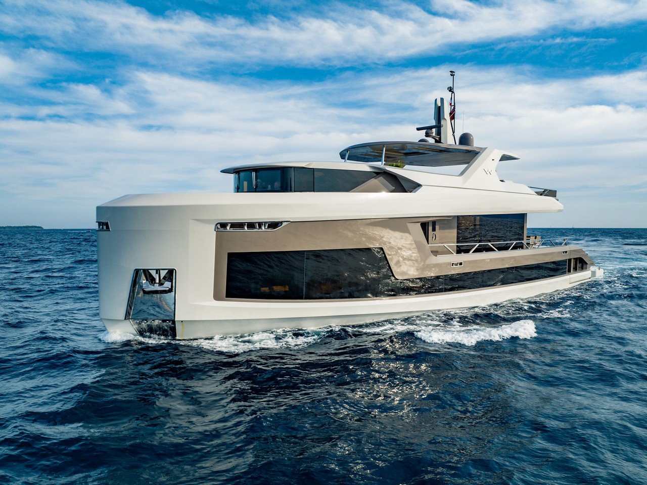 2024 MAZU YACHTS 92 DS