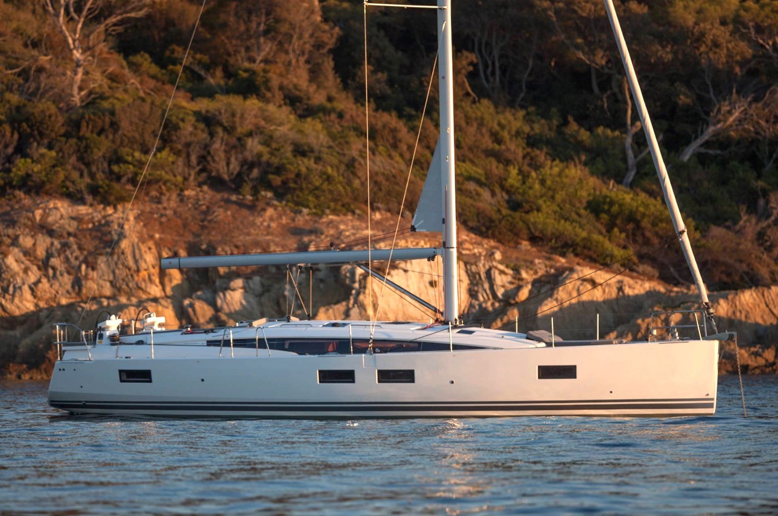 2021 JEANNEAU 51