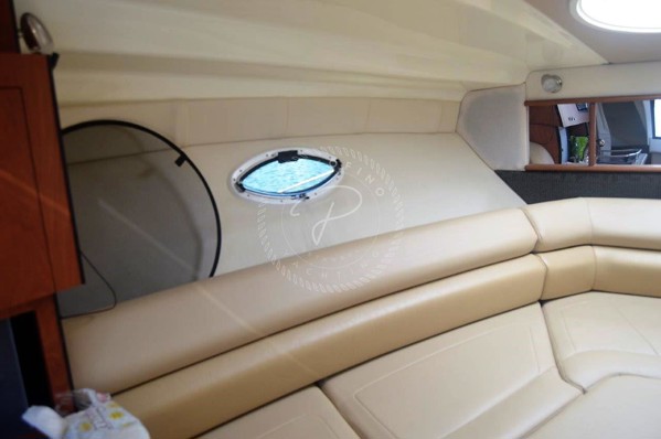 2011 MONTEREY 295 SCR