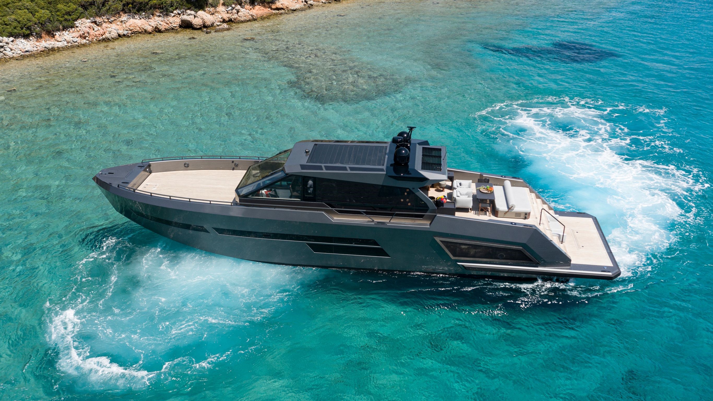 mazu yachts 82